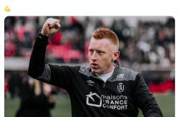 半岛体育娱乐-锡耶纳足球队再下一城，继续保持不败的简单介绍