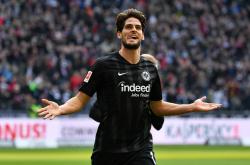 半岛体育电竞-多特蒙德在困境中挣扎，战胜对手拼尽全力的简单介绍