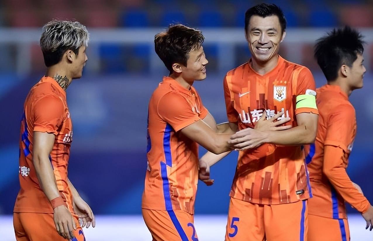 国安客场力克富力，继续领先鲁能的简单介绍