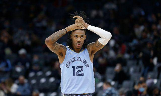 灰熊主场负于马刺,球员状态低迷 灰熊主场负于马刺,球员状态低迷