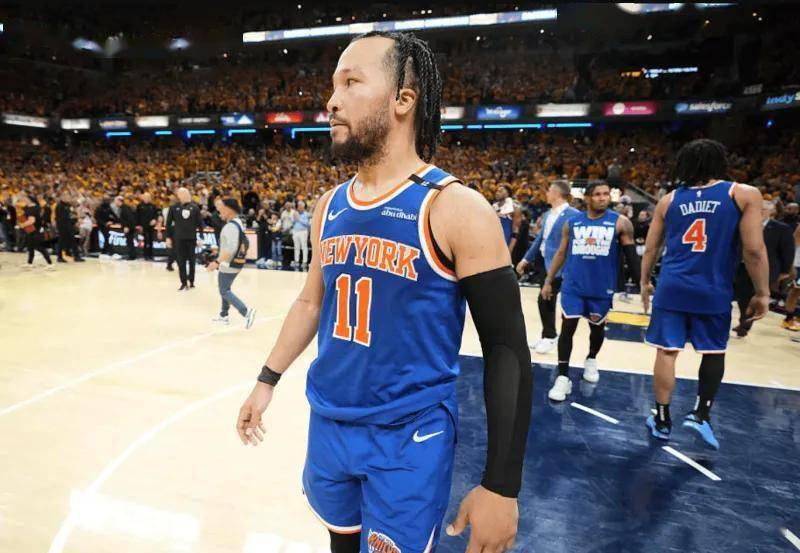 包含雄鹿队主场失利,球迷呼吁振作精神的词条 包含雄鹿队主场失利,球迷呼吁振作精神的词条